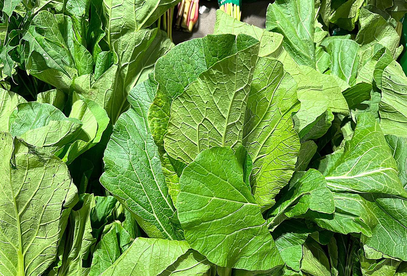 Fresh mustard green at the market.